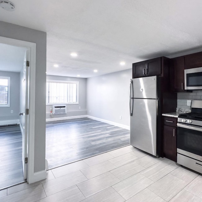 Photo - 19 Grove St Unit 10