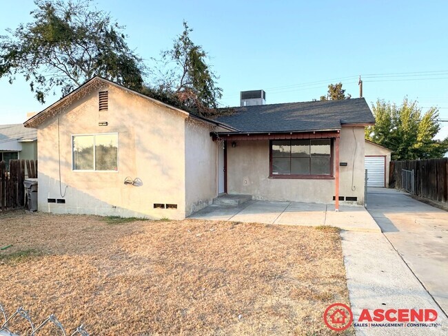 Building Photo - Cozy 2-bedroom, 1-bathroom home