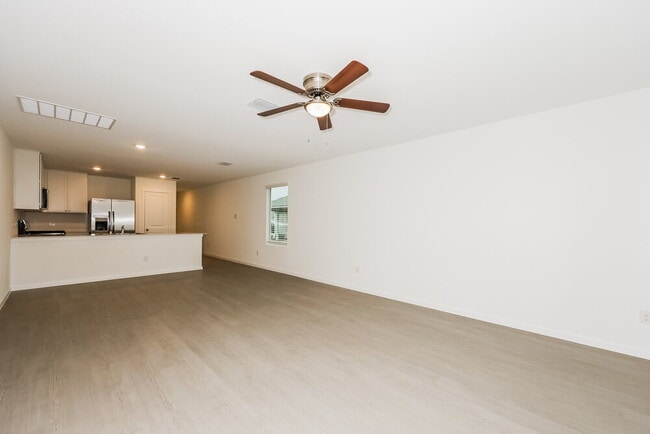 Photo - 1604 Limpkin Dr