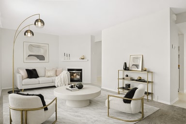 Building Photo - Standard Townhome