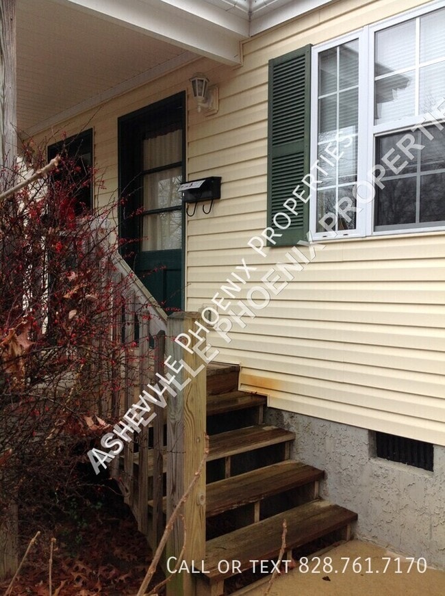 Photo - 15 Ezelle St Unit B