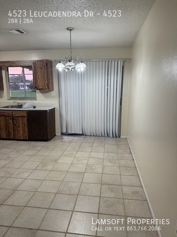 Photo - 4523 Leucadendra Dr Unidad 4523