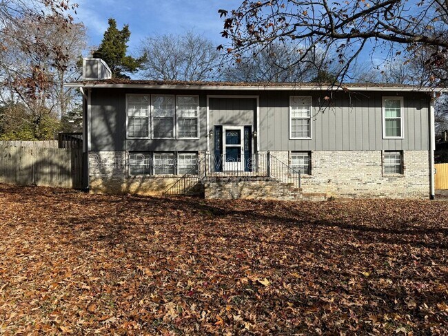 Photo - 11105 Lake Hills Dr