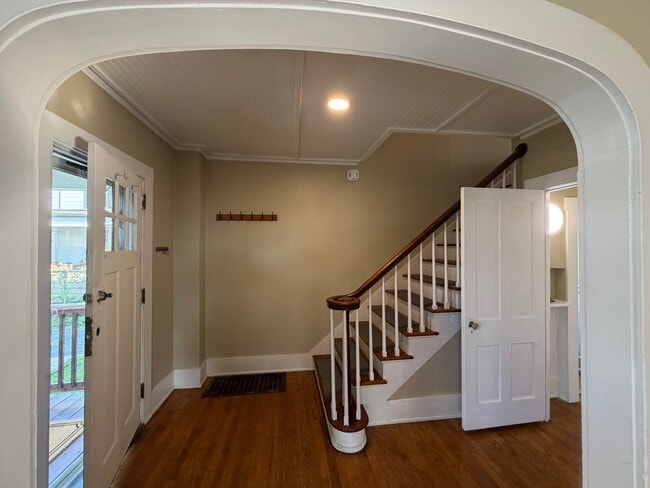 Photo - 126 E Washington Ave