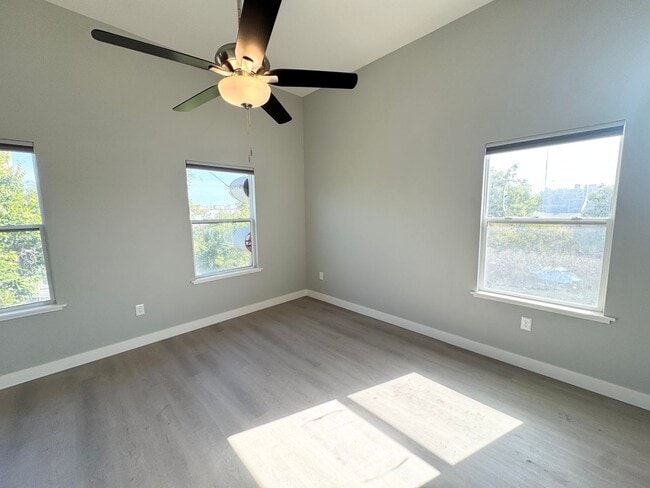 Photo - Executive Fully Upgraded Condo in Downtown Livermore