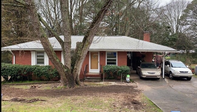 Building Photo - 4545 Hendrix Dr Rental