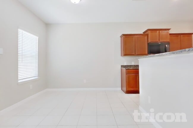 Photo - 421 Palomino Stand Dr