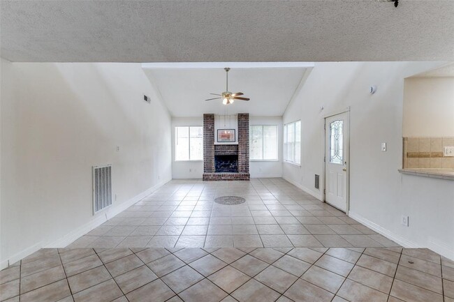 Photo - 12703 Braewood Glen Ln Casa