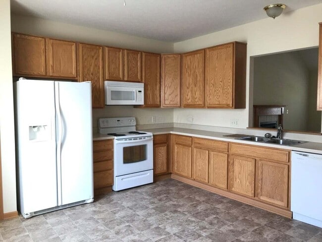 Photo - 6015 Myrick Rd