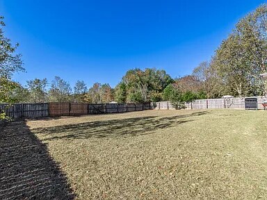 Photo - 1473 Oxpens Rd