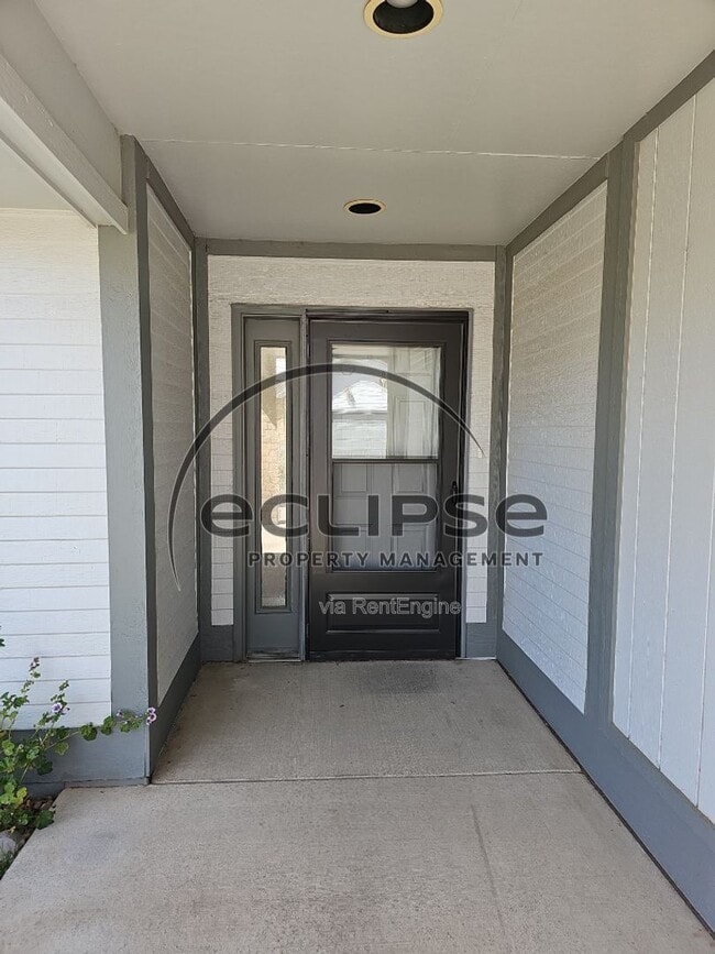 Photo - 15 Sunnybrook Pl Unit J