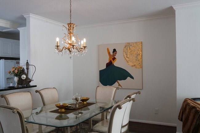 Photo - 1316 Tuam St