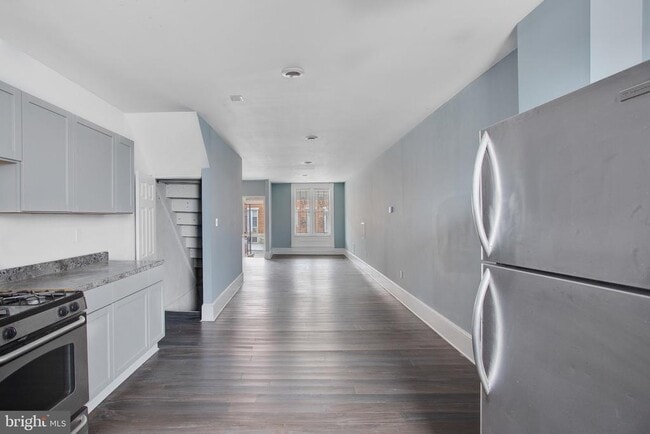 Photo - 2212 W Fayette St