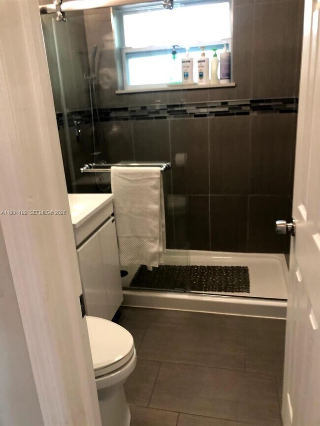 Photo - 1432 NE 5th Ave Unidad 1