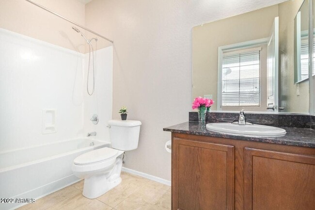 Photo - 4 Bedroom in Marley Park!