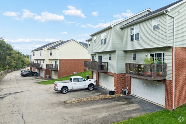 Edgewood Manor