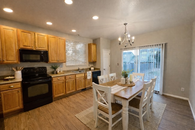 Photo - Fantastic 3 bedroom home available in Claremont Ranch!