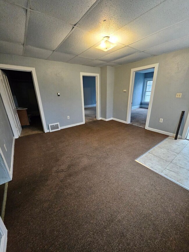 Photo - 1014 E 5th St Unit 1014 E 5th St #2