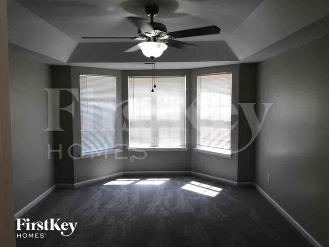 Photo - 7301 Hidden Creek Dr