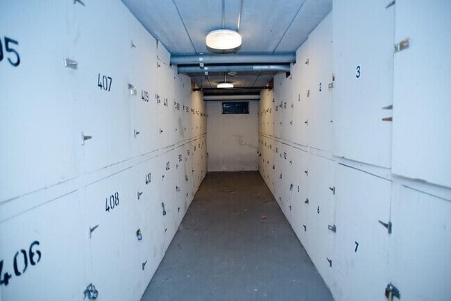 Building Photo - 46 Cochituate Rd