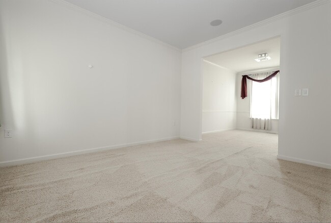 Photo - 122 Blakely Rd