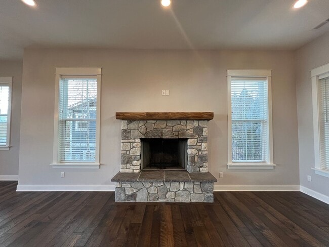 Photo - Beautiful, Custom home in the heart of Jacksonville | Available Now