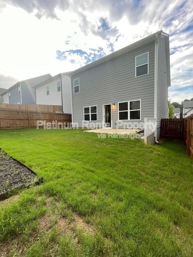 Photo - 350 Cranston Dr