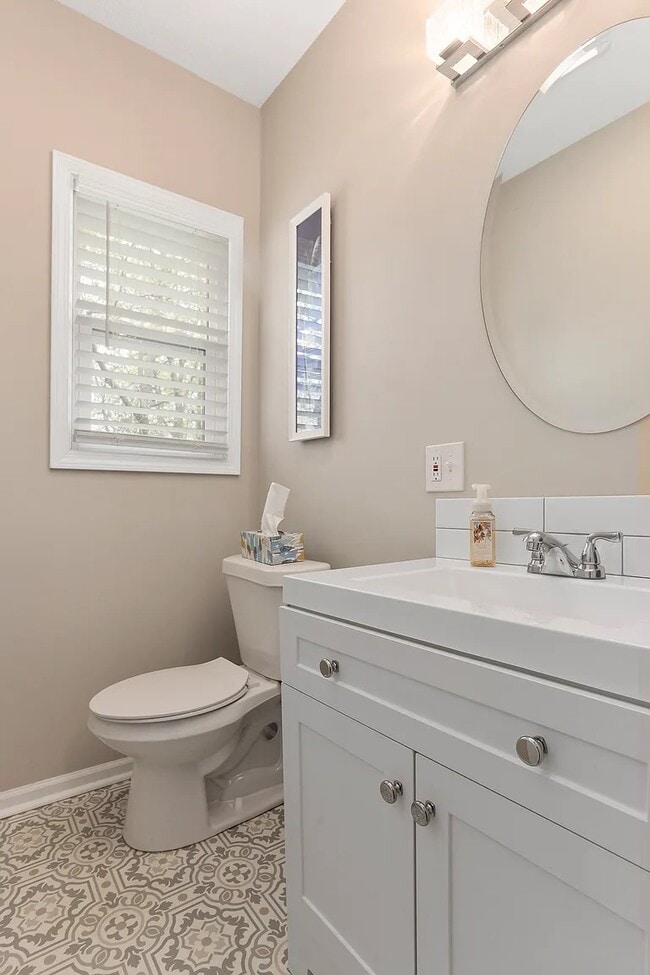Photo - Hopkins Rental