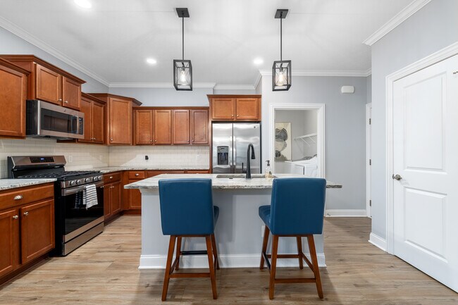 Photo - 243 Parkgate Ct