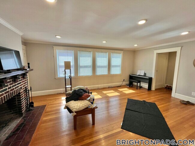 651 Washington St Unidad 1