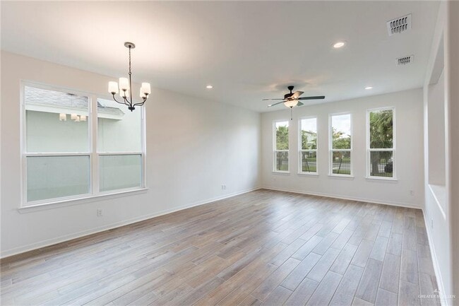 Photo - 17 N 15th St