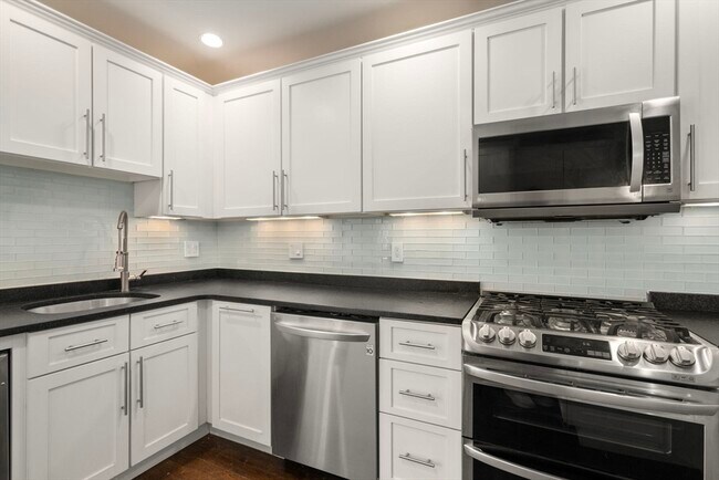 Photo - 12 Mohawk St Unit 3