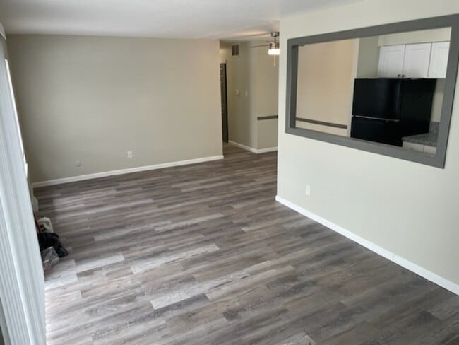 Photo - 615 E Thompson Rd Condo Unit 1