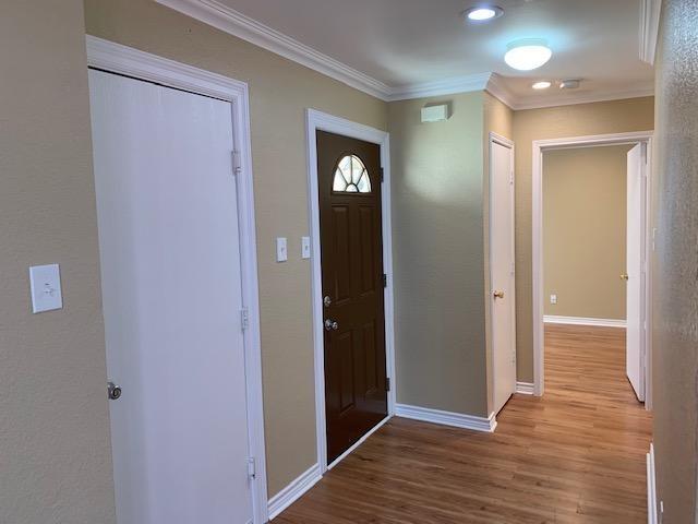 Photo - 1437 Thornhill Ln