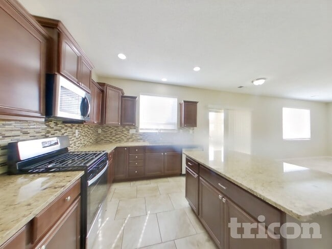 Photo - 1612 Valle Vista Rd NW