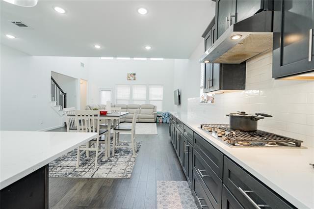 Photo - 3615 William Riley St