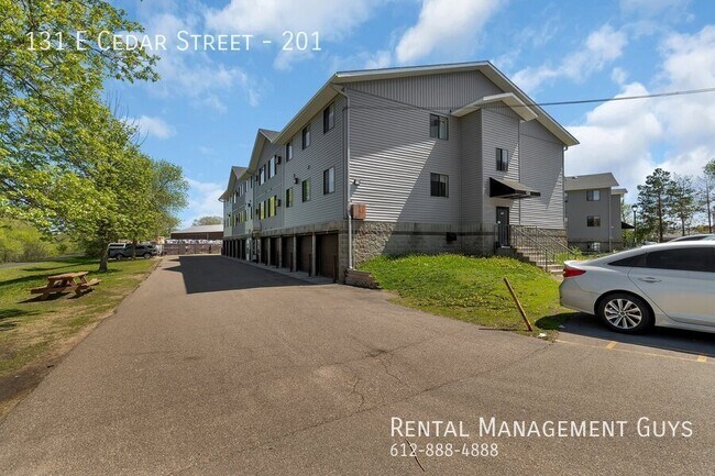 Photo - 131 Cedar St E Unit 201