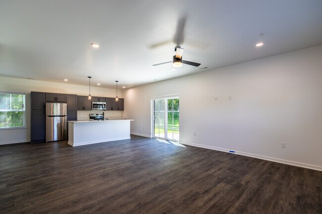 Photo - 1920 Edwards St Unit A