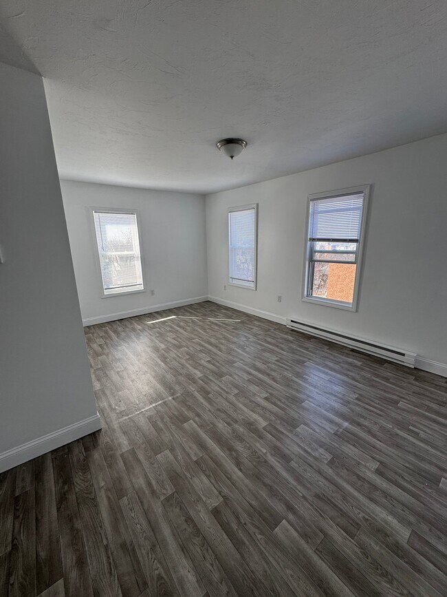 Photo - 107 Eastern Ave Unidad 2