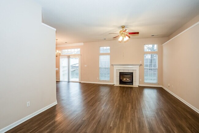 Photo - 3744 Sedgewick St SW