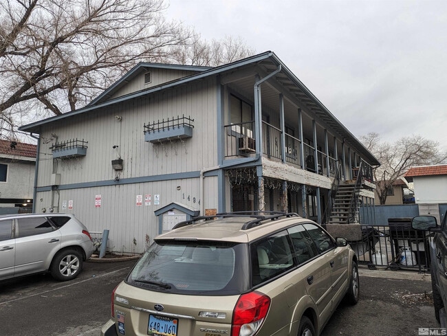 Building Photo - 1494 Lewis St Unit 4