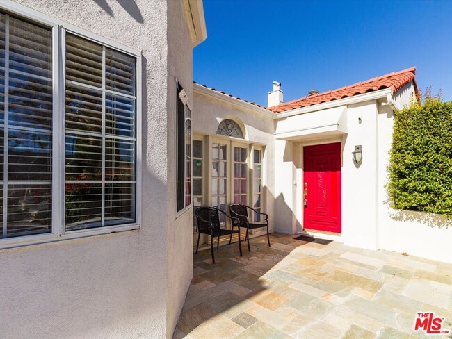 Photo - 241 Canon Dr