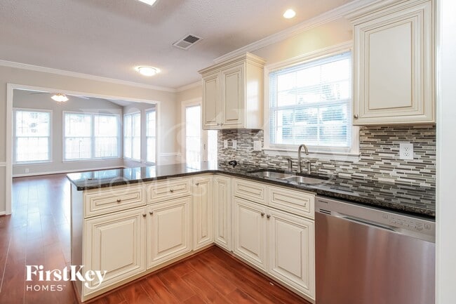 Photo - 1608 Ballard Ct