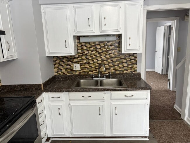 Photo - Euclid single home