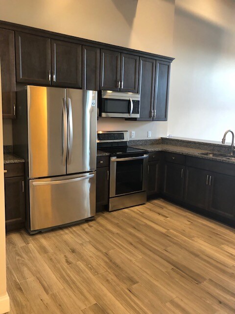 Photo - 373 Spencer St Unidad 303