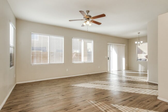 Photo - 3905 W Park St