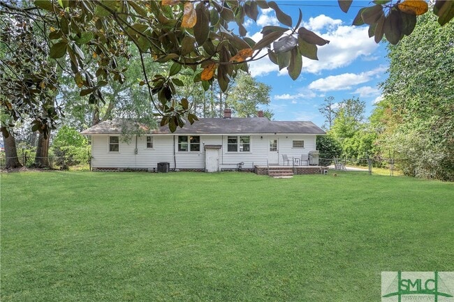Photo - 110 Laurel St