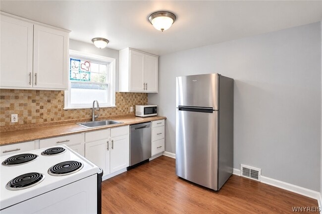 Photo - 1455 Sheridan Dr