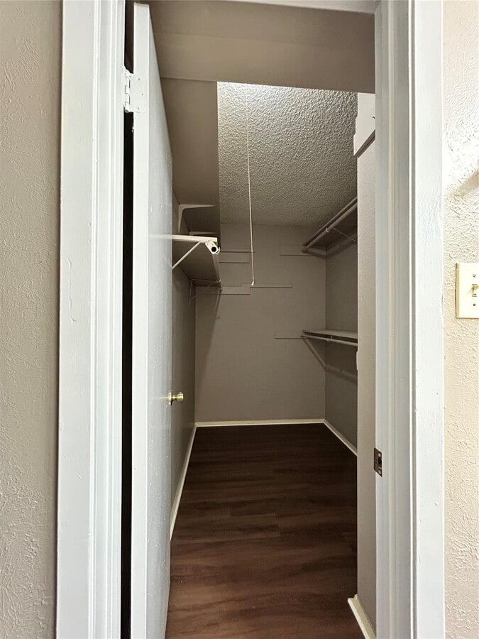 Photo - 23122 Dew Wood Ln