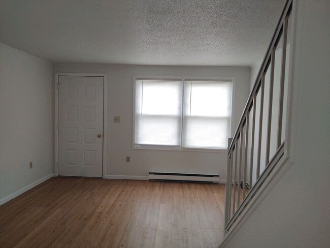 Photo - Adorable Townhome